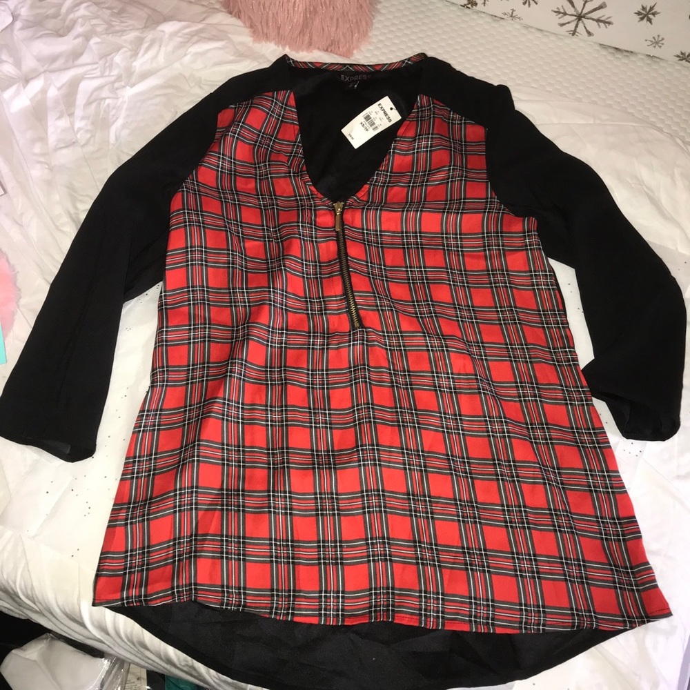 Express Plaid top with zipper front